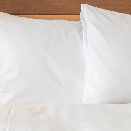 The Laguardia Hotel Нью-Йорк Экстерьер фото