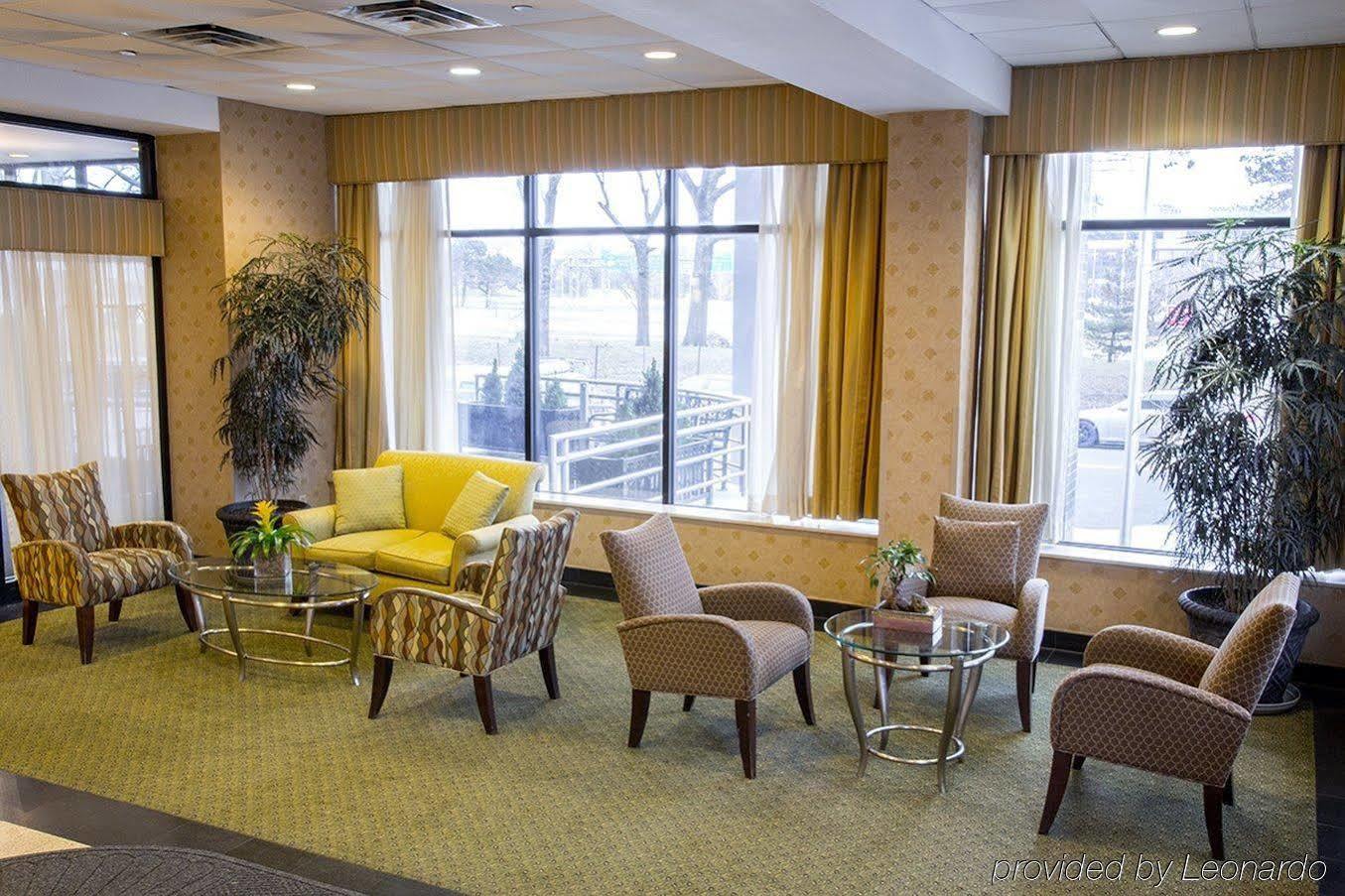 The Laguardia Hotel Нью-Йорк Экстерьер фото